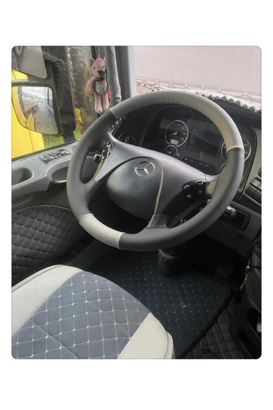 DİKİŞLİ DİREKSİYON KILIFI GRİ/SİYAH DERİ SİYAH DİKİŞLİ MERCEDES TIR KAMYON İÇİN ürün görseli