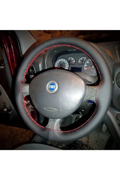 DİKİŞLİ DİREKSİYON KILIFI SİYAH DERİ KIRMIZI DİKİŞLİ FIAT DOBLO İÇİN ürün görseli
