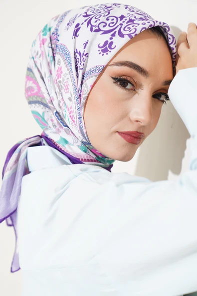 Etnik Çiçekli Soft Eşarp Mor Beyaz ürün görseli 1