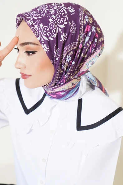 Etnik Çiçekli Soft Eşarp Beyaz - Resim 2