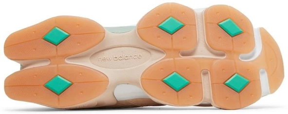 Joe FreshGoods x New Balance 9060 Inside Voices Penny Cookie Pink Spor Ayakkabı - 4