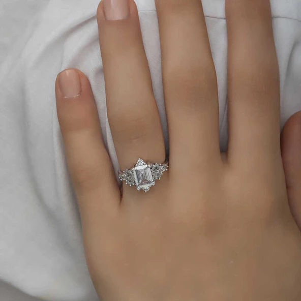 Gümüş Beyaz Baget Taşlı Kadın Yüzük  SL4713 - Resim 6