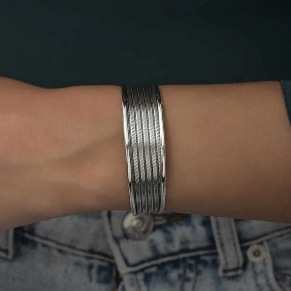 Gümüş Eskitme Desenli Kadın Bilezik SL4965 - Resim 5