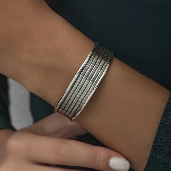 Gümüş Eskitme Desenli Kadın Bilezik SL4965 - Resim 11