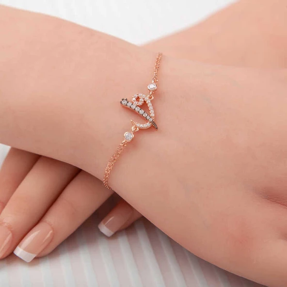 Gümüş Rose Elif Vav Kadın Bileklik SL5332