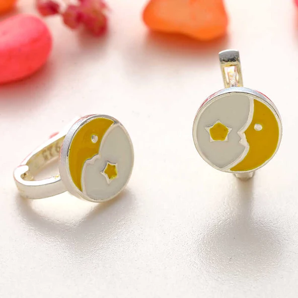 Gümüş Ay Yıldız Çocuk Küpesi SL6125 ürün görseli