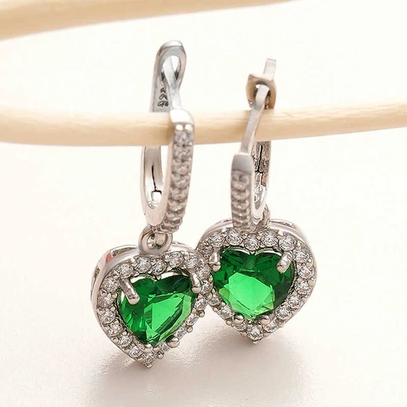 Gümüş Yeşil Taşlı Kalpli Kadın Küpe SL6049 ürün görseli