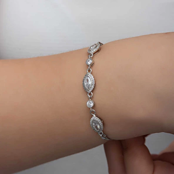 Gümüş Mekik Zirkon Taşlı Kadın Bileklik SL6338 - Resim 6