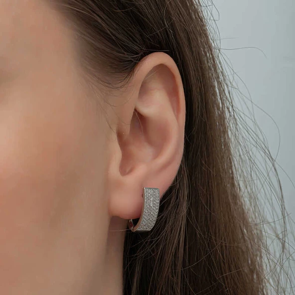 Gümüş 7 Sıra Beyaz Taşlı J Kadın Küpe SL6611 - Resim 5