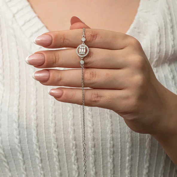 Gümüş Yuvarlak Baget Taşlı Kadın Bileklik SL8184 ürün görseli