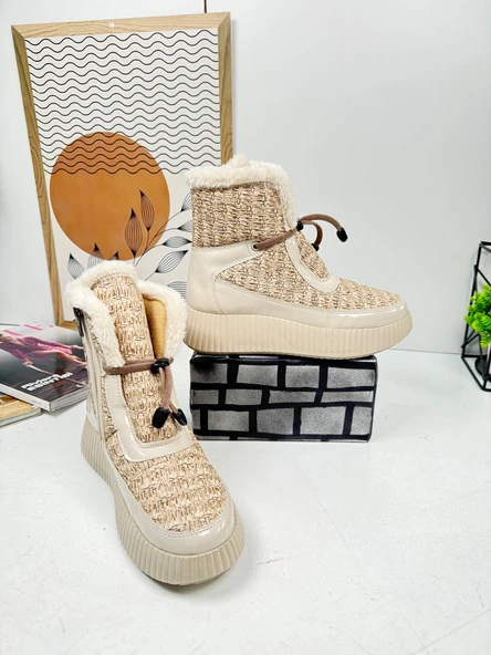 Günlük Kadın Kar Botu Kürklü Bağcıklı Fermuarlı Rugan Rahat Yüksek Kalın Tırtıklı Taban Bootie 77546 - 9