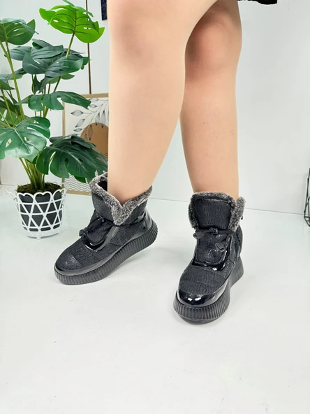 Günlük Kadın Kar Botu Kürklü Bağcıklı Fermuarlı Rugan Rahat Yüksek Kalın Tırtıklı Taban Bootie 77546 - 11