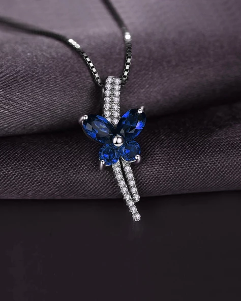 Safir Taşlı Işıltılı Diamond Fiyonk Kelebek Kadın Gümüş Kolye - Resim 3