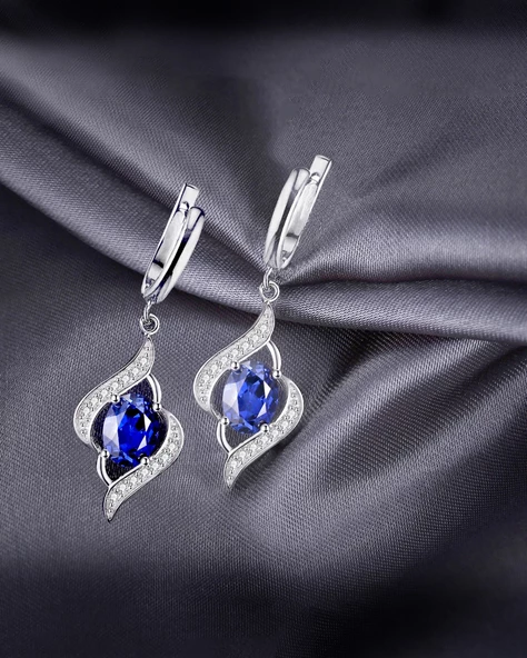 Safir Taşlı Gözyaşı Damla Model Sallantılı Kadın Gümüş Küpe - Resim 2