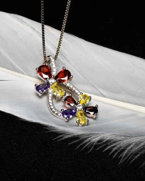 Sonsuzluk Model Bahar Çiçeği Bundle Of Love Kadın Gümüş Kolye - Resim 3