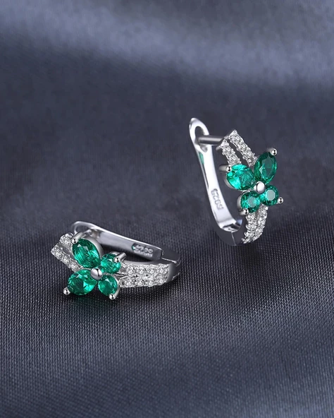 Zümrüt Taşlı Işıltılı Diamond Fiyonk Kelebek Kadın Gümüş Küpe - Resim 4