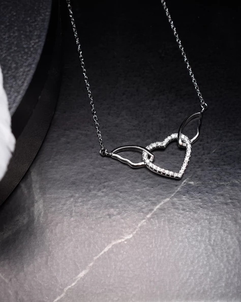 Melek Kanatlı Uçan Kalp Kadın Gümüş Kolye - Resim 2