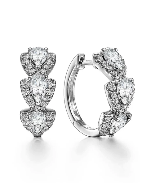 Zirconia Taşlı Diamond Stylish Night Halka Kadın Gümüş Küpe 17 MM