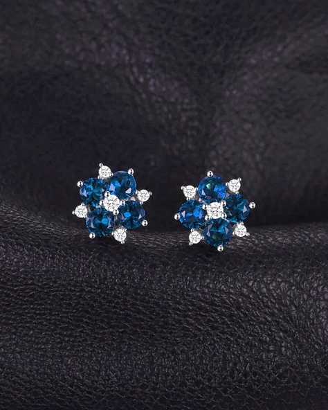 Safir Taşlı Elegant Stylish Night Kadın Gümüş Küpe - Resim 4