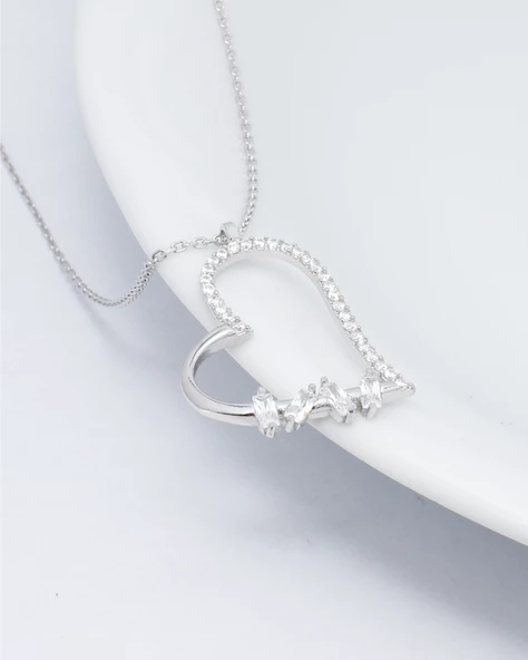 Diamond Model Special Baget Kalp Kadın Gümüş Kolye - Resim 2