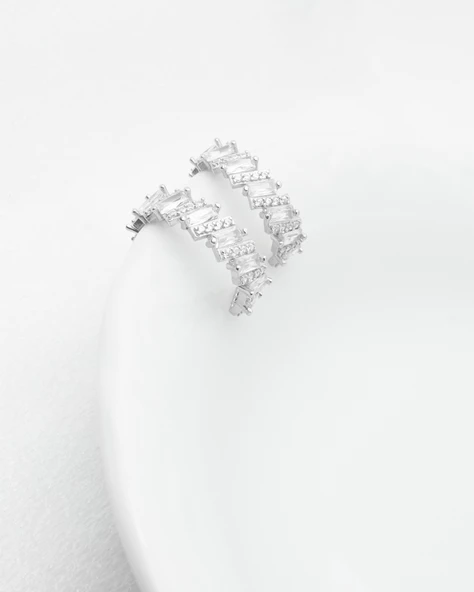 Zirconia Taşlı Diamond Tamtur Baget Halka Kadın Gümüş Küpe 17 MM - Resim 2