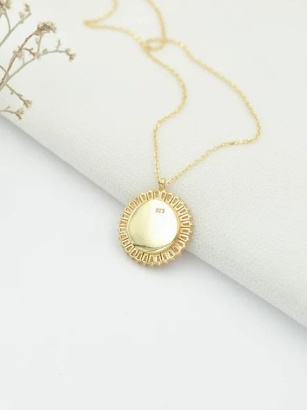 Mercan Taşlı Kırmızı Baget Gümüş Kolye Altın Kaplama - Resim 3