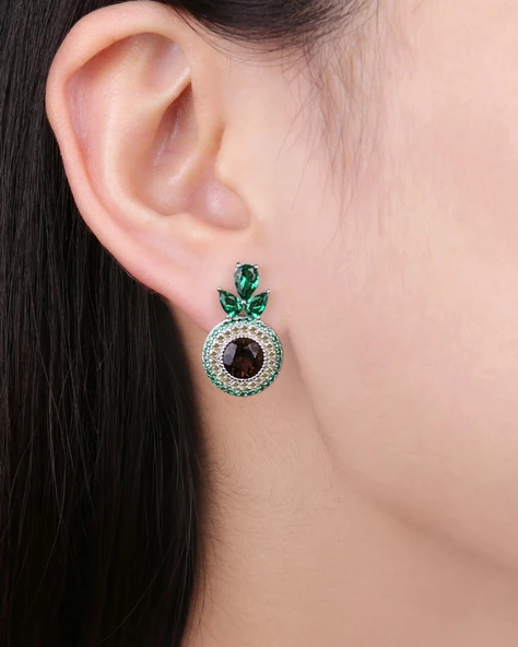 Sultanit Zümrüt Taşlı Işıltılı Endam Kadın Gümüş Küpe - Resim 2