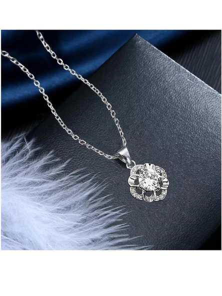Zirkon Taşlı Çiçek Kar Tanesi Kadın Gümüş Kolye - Resim 2