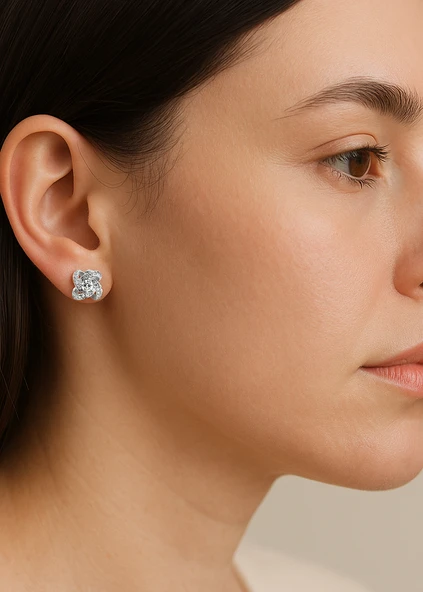 925 Ayar Tektaş Şans Gümüş Küpe - Resim 2