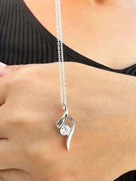 Gümüş Zarif Tasarım Zirkon Taşlı Kadın Kolye - Resim 4