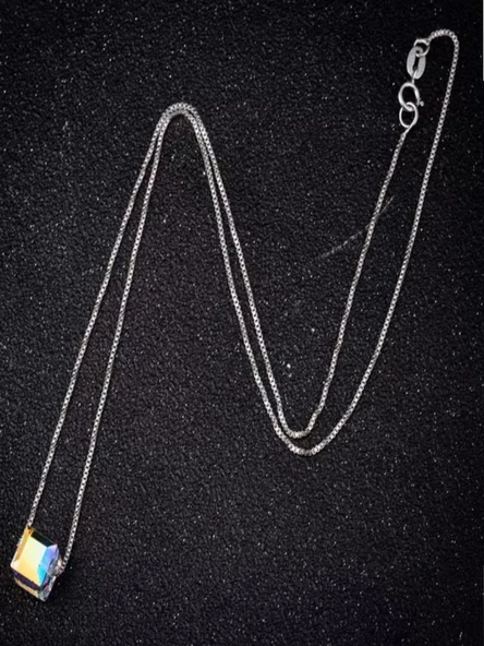 Gümüş Swarovski Taşlı Kadın Küp Gümüş Kolye - Resim 4