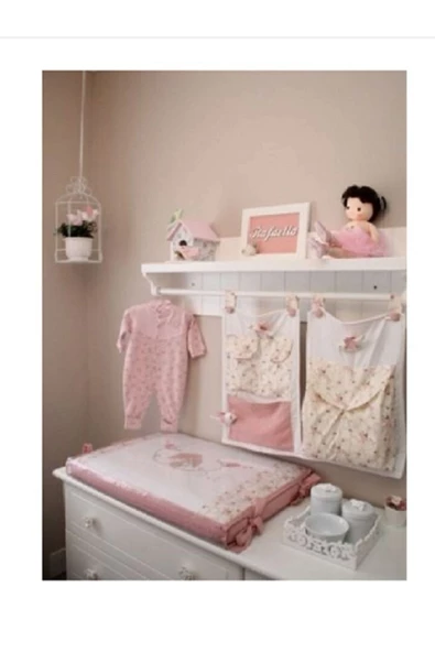 Ayşin Lake Montessori Raf
