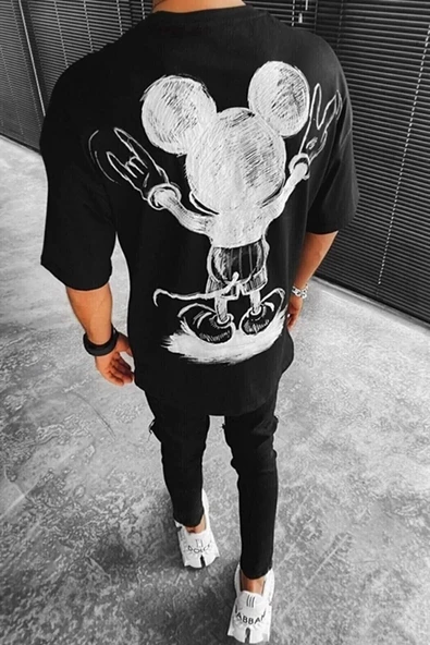 Siyah Unisex Mickey Mouse Suspect Baskılı Oversize Bisiklet Yaka Tshirt