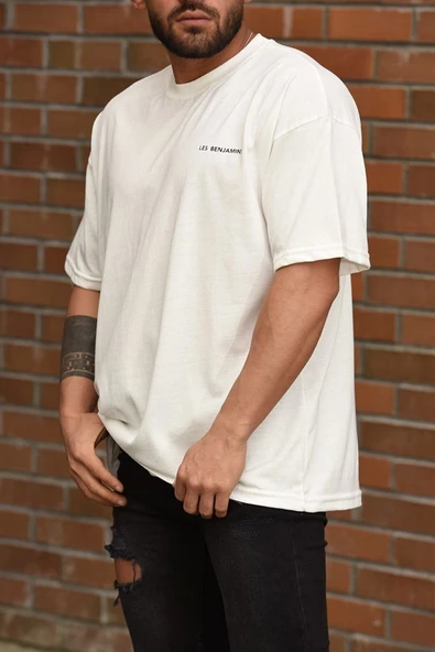 Oversize Kesim Beyaz Les Benjamins T-shirt