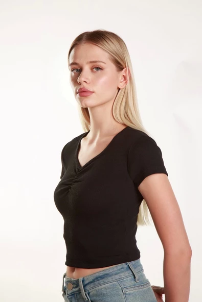 Kadın Crop Ön Yaka Büzgülü Fitilli Likralı Kollu T-Shirt - 4