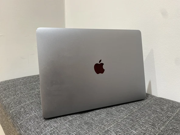 MNEJ3TU/A MACBOOK PRO 13-İNÇ 2022 M2