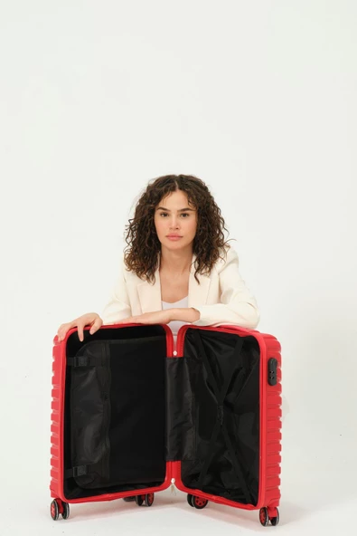 Keo-Plus Kırmızı Kabin Boy Silikon Kırılmaz PP Valiz - 6