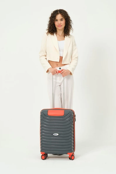 Keo-Plus Gri-Turuncu Kabin Boy Silikon Kırılmaz PP Valiz - Resim 2