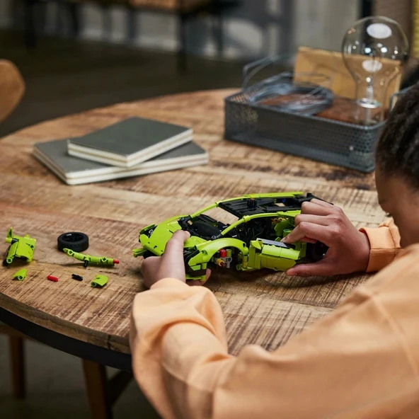 LEGO Technic Lamborghini Huracán Tecnica 42161 Oyuncak Yapım Seti 42161 - Resim 2