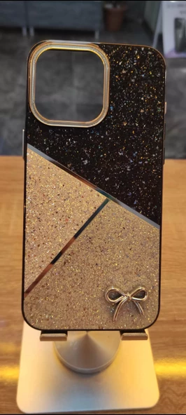 İPHone 15 Pro Max Uyumlu Taşlı Kurdele Figürlü Karbon Kılıf Darbe Korumalı Kapak - 3