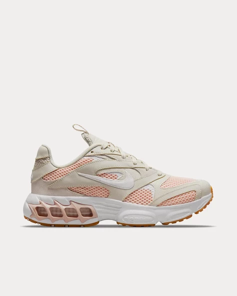 Nike Zoom Air Fire trainers in light bone and pastel pink