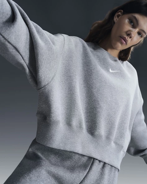 Nike DQ5761-063 Womens Fame Kadın Sweatshirt