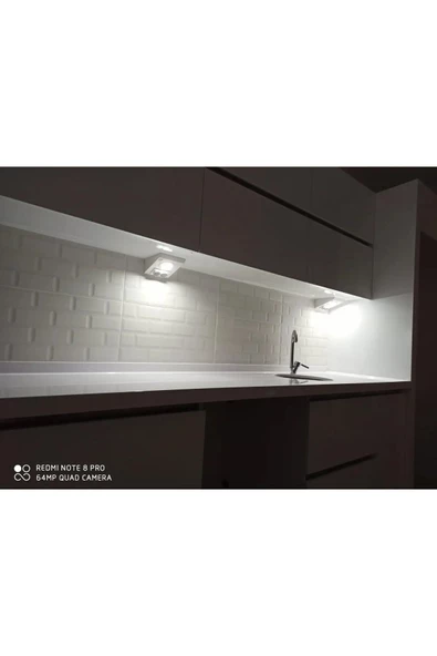 Açma Kapama Düğmeli, Çift Prizli, Beyaz Işık Ledli, Banyo Mutfak Tezgah Altı Üstü, Dolap İçi Armatür - 5