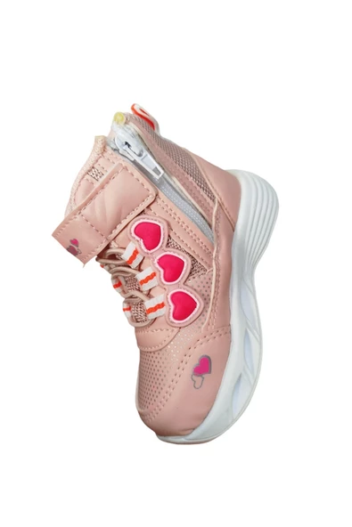 Bebe  spor bot - 2