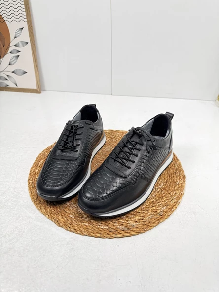 Günlük Erkek Ayakkabı İçi Dışı Hakiki Deri Casual Lastik Bağcıklı Beyaz Tabanlı Comfort Sneaker 5050