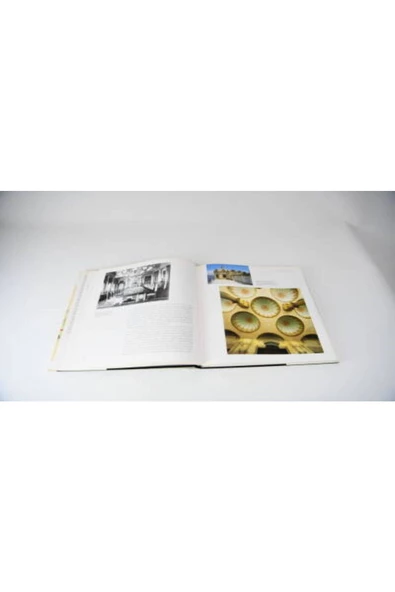 Demirören Yayınları  İstanbul 1900/ Art Nouveau Mimarisi ve İç Mekanları- Ezio Godoli/ Diana Barillari - 2