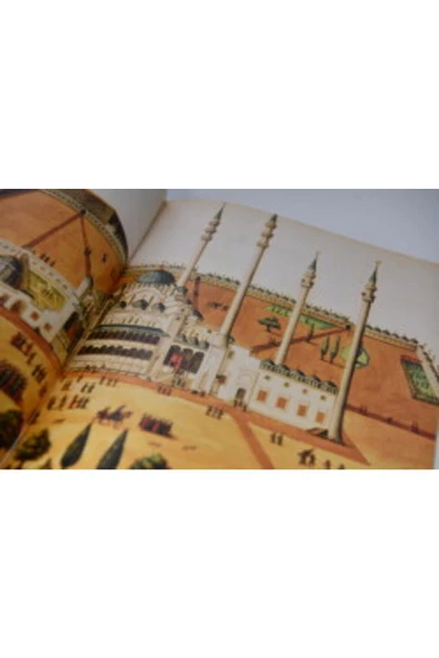 Demirören Yayınları  Istanbul in the 16th Century- Metin And - 2