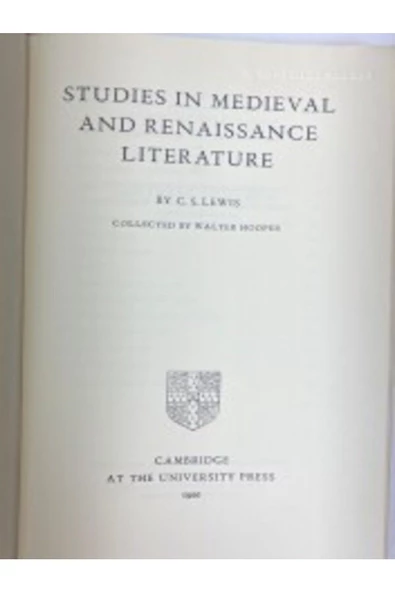 Demirören Yayınları  Studies in Medieval and Renaissance Literature- Clive Staples Lewis - 3