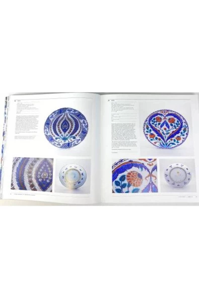 Demirören Yayınları  Iznik Ceramics at the Benaki Museum- Melanie Gibson - 2