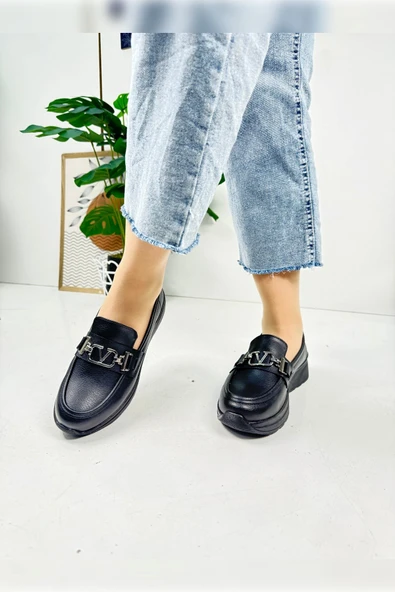 Günlük Kadın Loafer V Tokalı Kalın Topuklu Tırtıklı Tabanlı Oval Burunlu Makosen Ayakkabı 7697 - 10